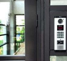 高清圖片下的熱收縮包裝機 技術(shù)解析與應(yīng)用前景